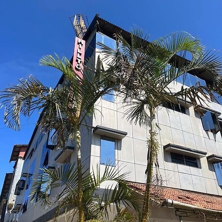 Hotel Hill Town Coorg มาดิเครี ภายนอก รูปภาพ
