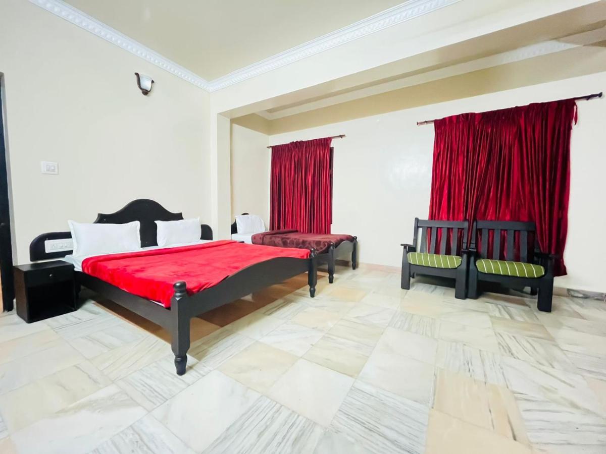 Hotel Hill Town Coorg มาดิเครี ภายนอก รูปภาพ